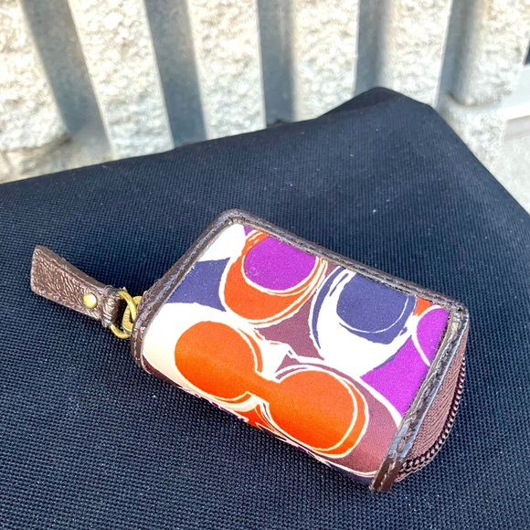 Coach Contacts Case - Picture 2 of 3